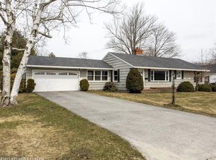 60 Loring Ave, Auburn, ME 04210