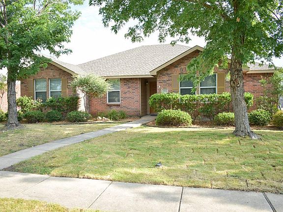 2nd image of 2922 Montague Trl