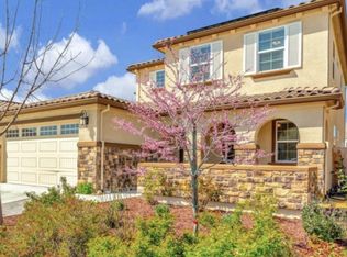 1650 Park Trail Dr, Hollister, CA 95023