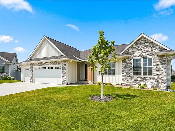 3rd image of 4135 Tall Pines Ct
