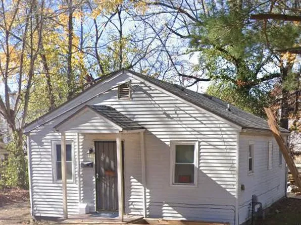 6804 Twin Dr, Louisville, KY 40258