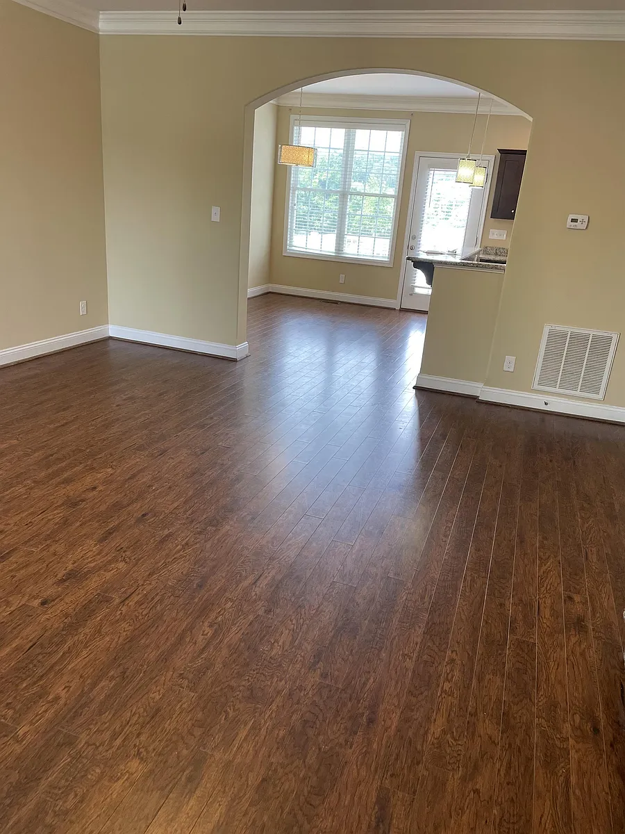 Building Photo - 180 Rowse Dr #1