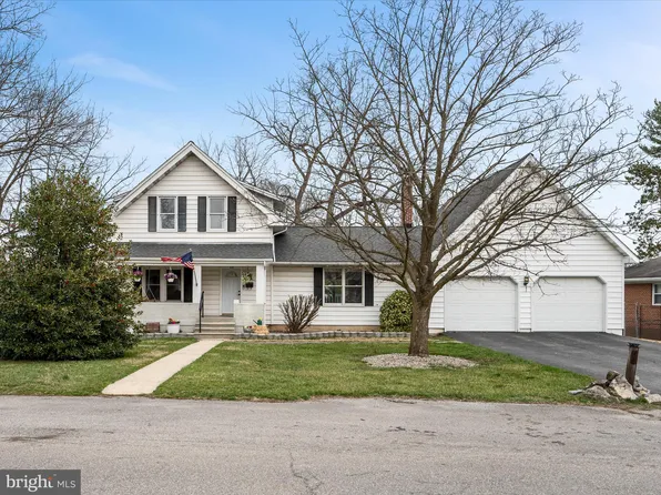 11439 Englewood Rd, Hagerstown, MD 21740