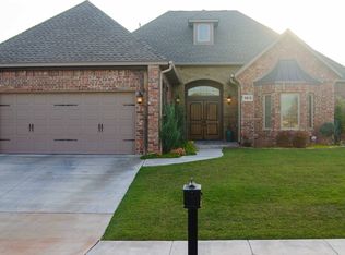 3813 Wickersham Dr, Edmond, OK 73013