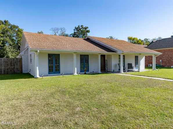 215 Constitution Dr, Lafayette, LA 70503