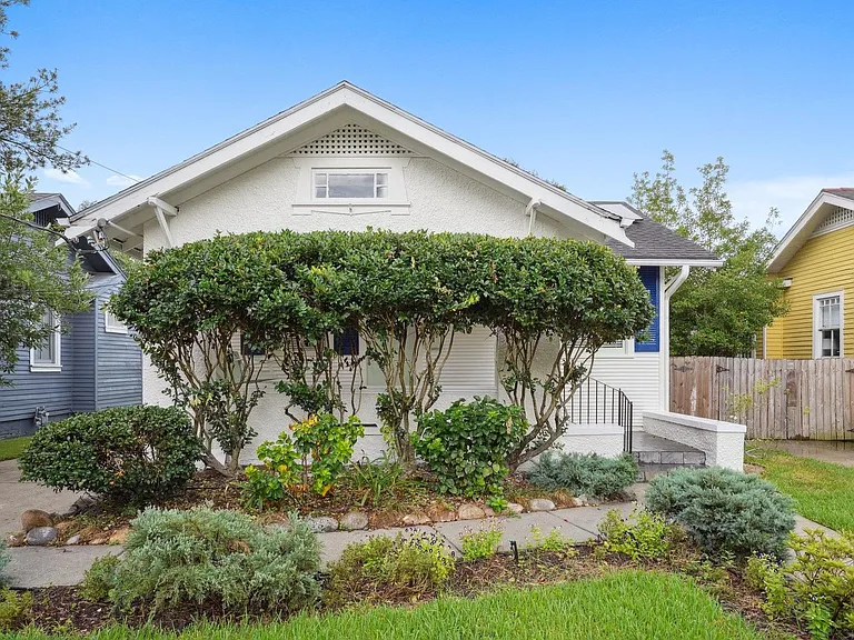 2519 Octavia St — Photo 3