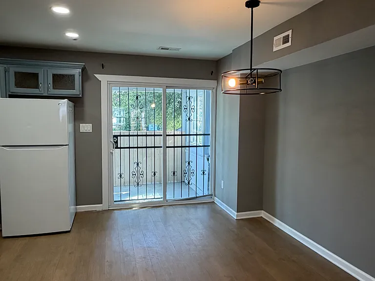 1353 Cambria St — Photo 8