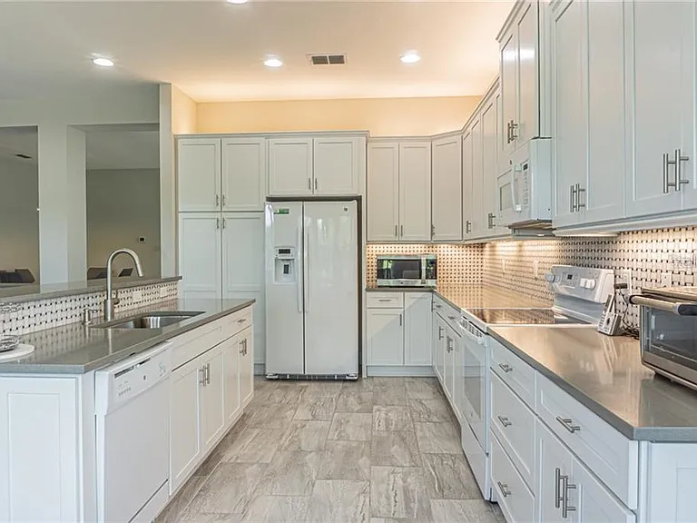 4836 Grand Banks Dr — Photo 13