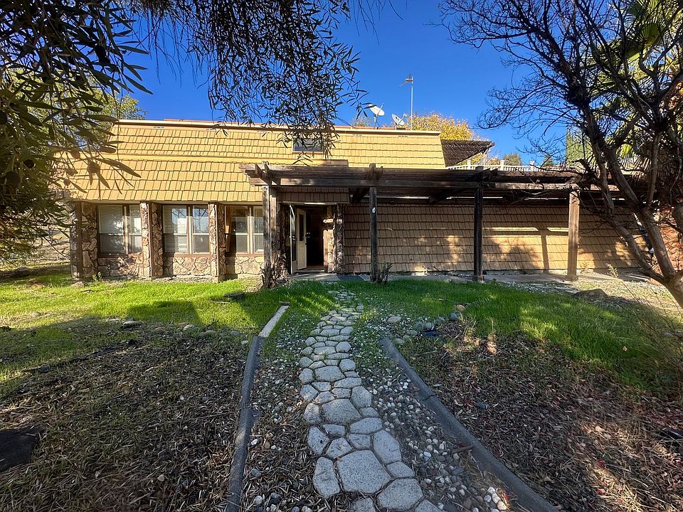 1st image of 3963 Solar Hills Dr