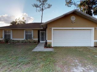 881 20th St SE, Naples, FL 34117