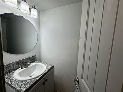 5th image of 8963 Norton St APT 4