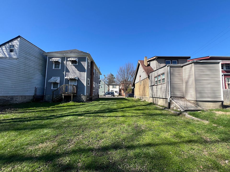 2nd image of 1406 Holman Ave
