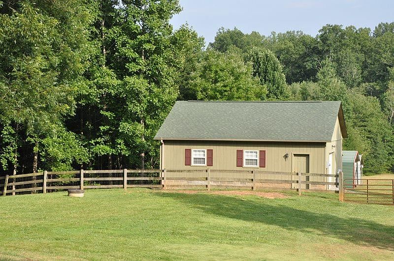 1215 Motlow Creek Rd, Campobello, SC 29322 Zillow