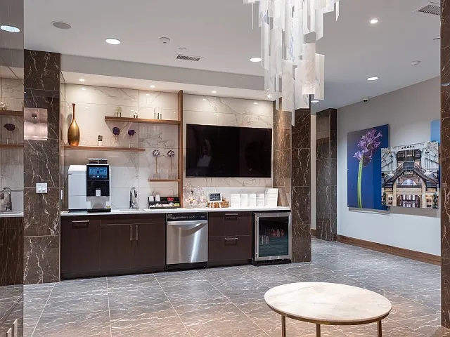 Overture Yorktown 55+ Apartment Homes — Photo 48