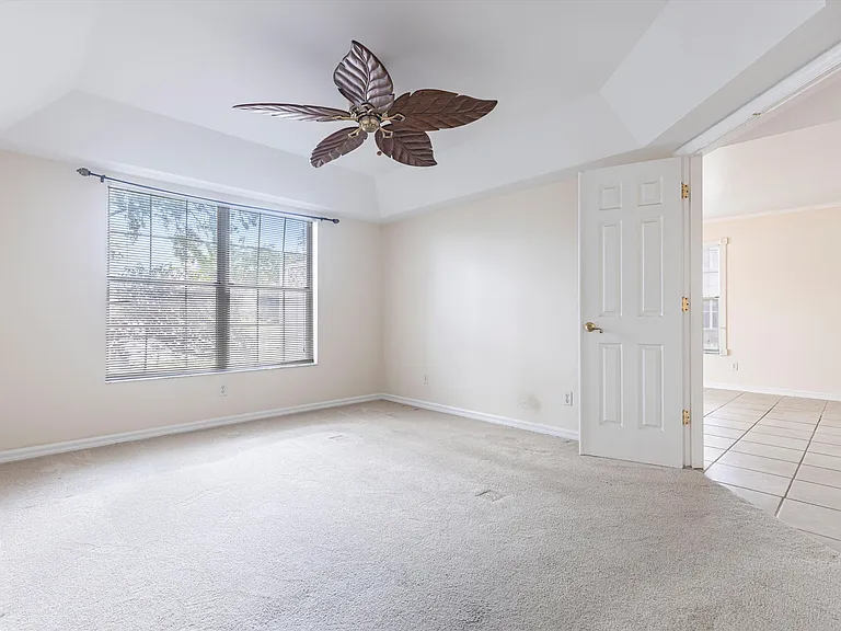 6750 Lone Oak Blvd #H — Photo 21