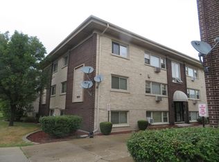 4431 Prescott Ave APT 1D, Lyons, IL