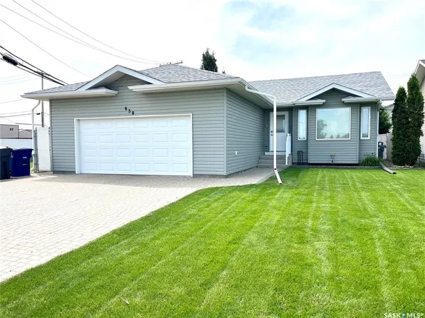 630 1st AVENUE N, Martensville, SK S0K 2T2