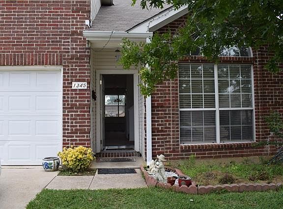 2nd image of 1345 Westview Dr