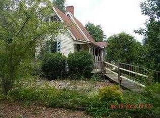 9 Jackson St, Warrenville, SC 29851