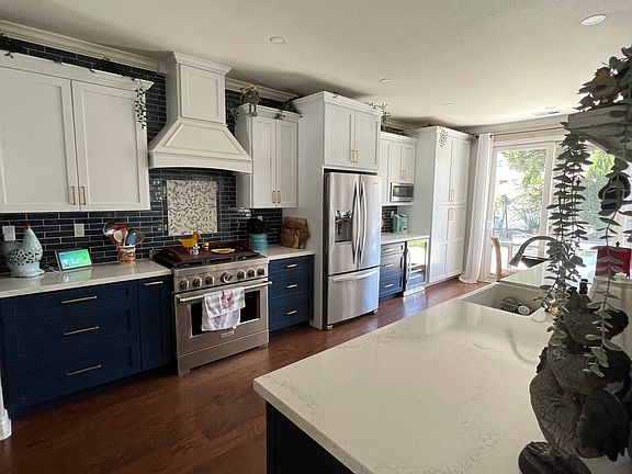 2nd image of 431 Regal Dr