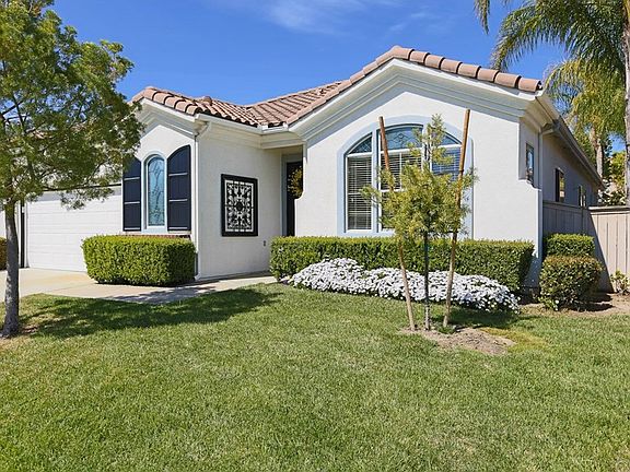 2nd image of 28666 Shady Brook Dr