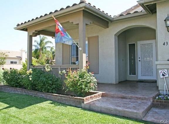 3rd image of 43172 Caminata Dr