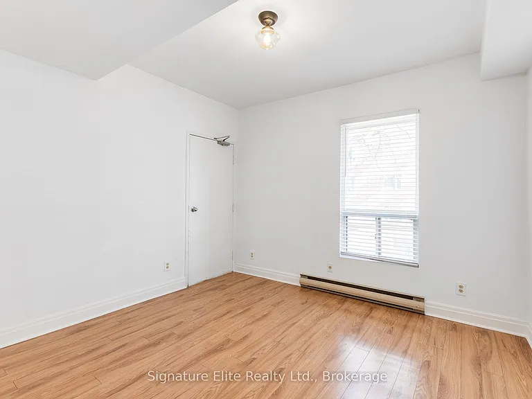 41 Mutual St #2 — Photo 16
