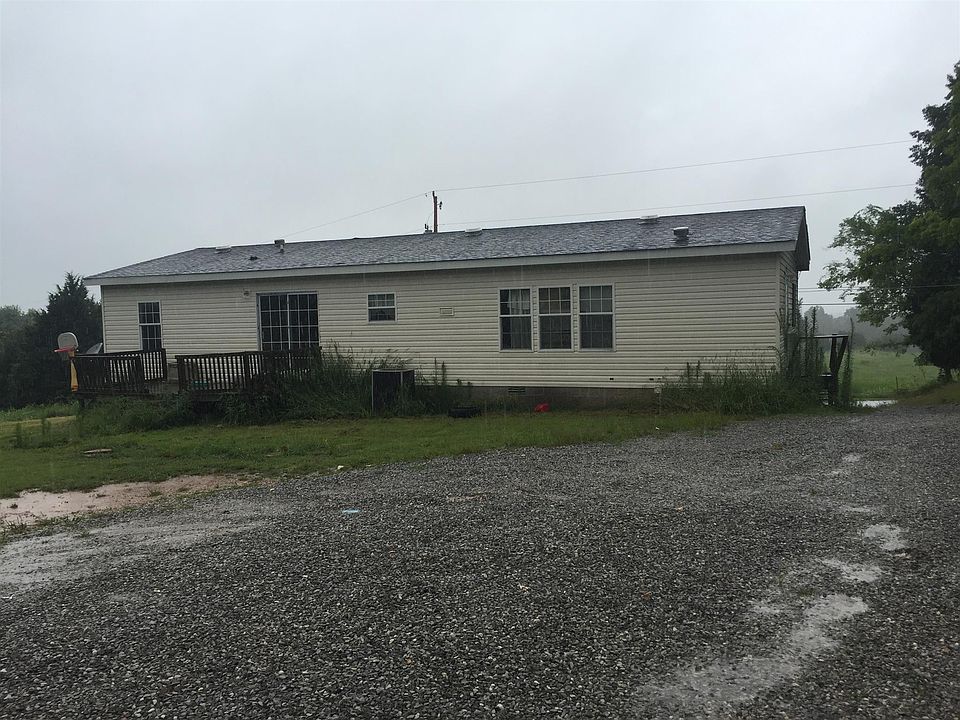 2nd image of 4818 Bridges Rd