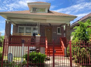 6636 S Mozart St, Chicago, IL 60629
