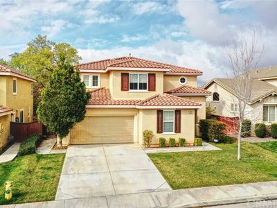 1057 Queen Annes Ln, Beaumont, CA, 92223