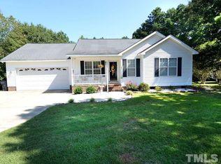 64 Shepherd Dr, Benson, NC 27504