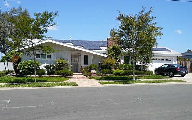 1st image of 6166 Rockhurst Dr