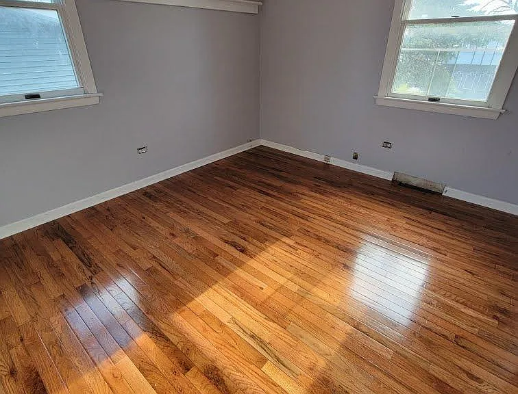 5366 Imperial Dr — Photo 4