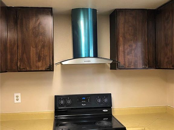 4th image of 3241 Jericho St Unit B
