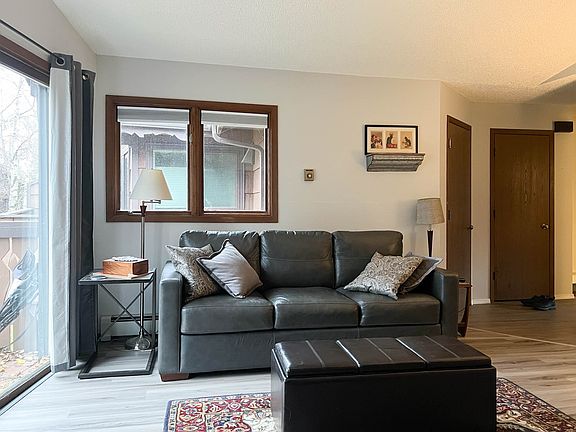 2nd image of 4764 Mills Dr #1