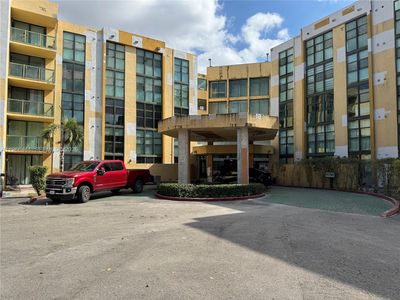 11750 SW 18th St APT 313-1, Miami, FL, 33175