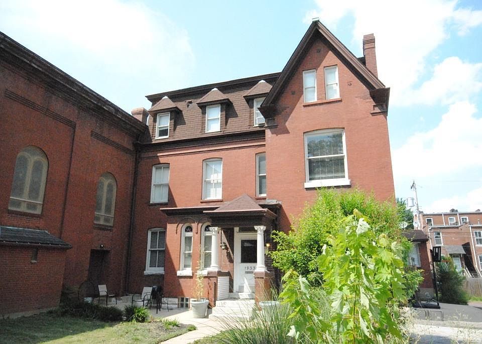 1st image of 1935 Sidney St