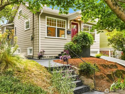 6742 7th Avenue NW, Seattle, WA, 98117