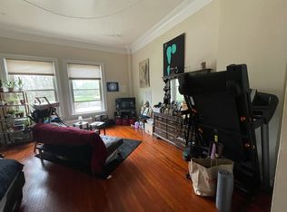 Spacious Studio Apartment Available in June at The Lenox Hotel!, Buffalo, NY 14201
