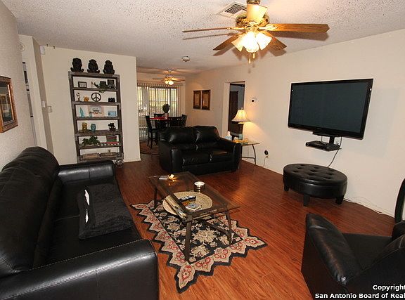 4th image of 6619 Kindlewood St
