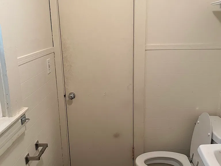 415 Putnam St #1 — Photo 15