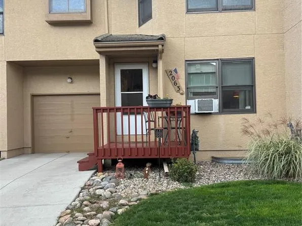 2063 Bristlecone Dr, Colorado Springs, CO 80919