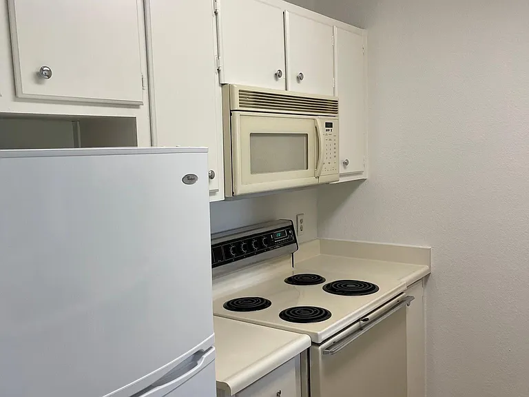 29588 Vanderbilt St #315 — Photo 7