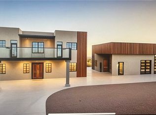 8612 Rancho Destino Rd, Las Vegas, NV 89123