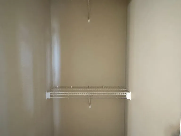 223 Faulkner Ct — Photo 23