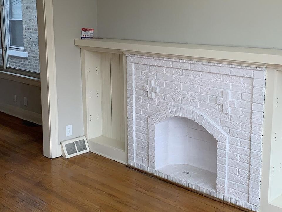 1st image of 3409 S Lombard Ave