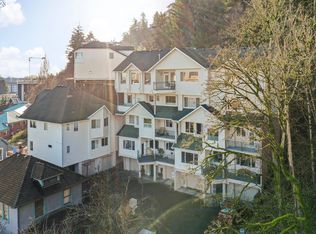 2074 SW 10th Ave, Portland, OR 97201