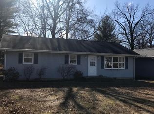 913 W 5th St, Centralia, IL