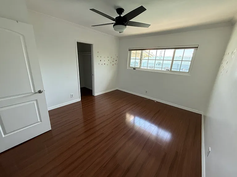 16820 Blackhawk St — Photo 9