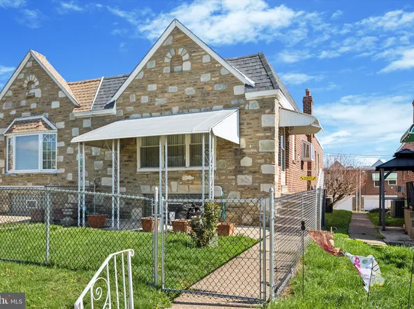 2307 Oakmont St, Philadelphia, PA 19152